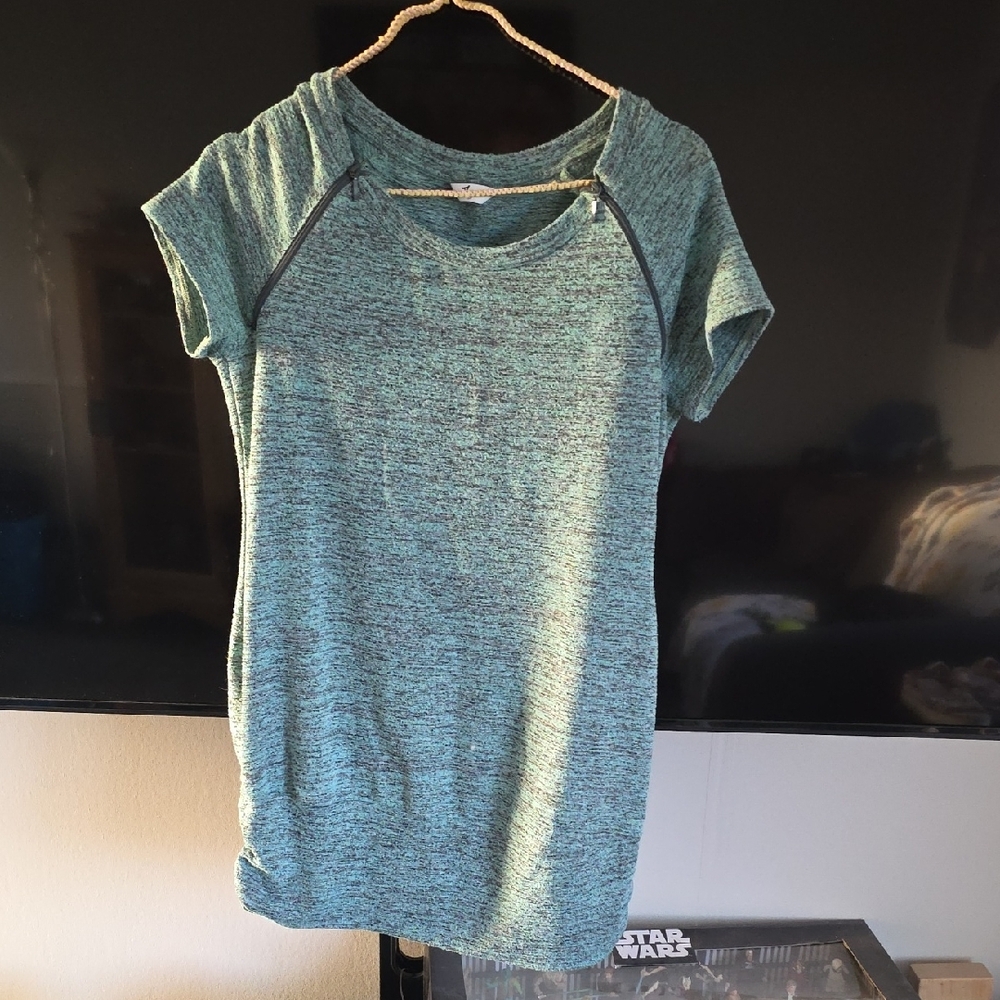 Women's Heathered Green Top